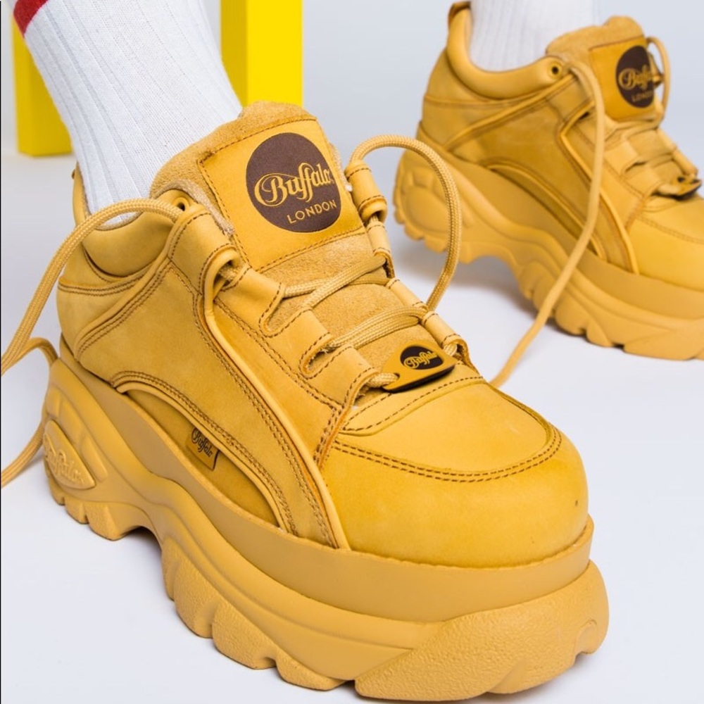 Buffalo Classic Platform Sneaker Mustard Leather